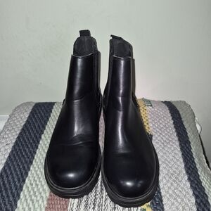 Soda Black Women's Moccasin Chelsea Boots